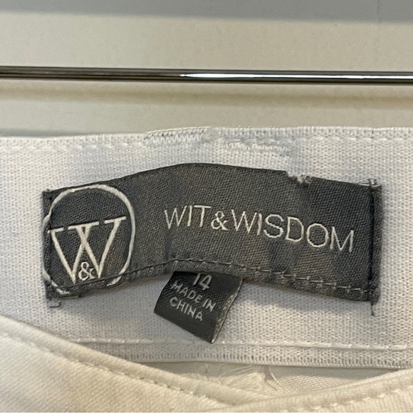 Wit & Wisdom “Ab”solution Women’s White Stretch Denim - Picture 4 of 6